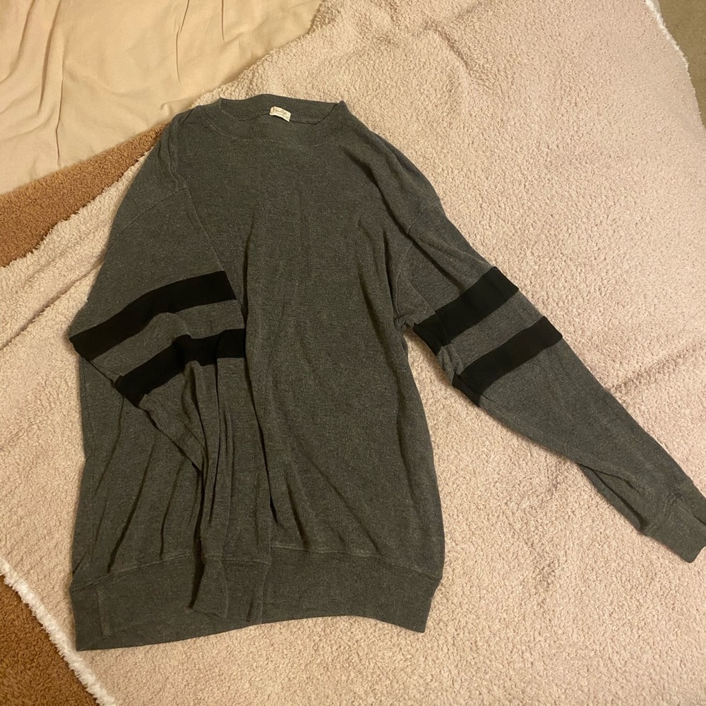 Brandy Melville crewneck